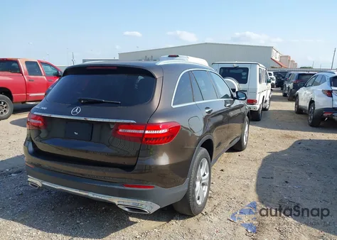 2018 Mercedes-Benz Glc 300 из США, поврежденный, VIN WDC0G4JB8JV111123